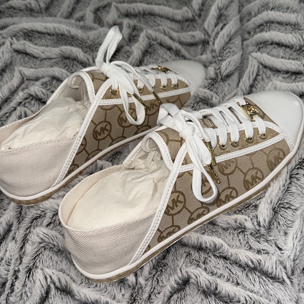 Michael Kors Kristy Slide NWOT